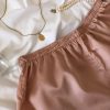 Short Enchante rose details