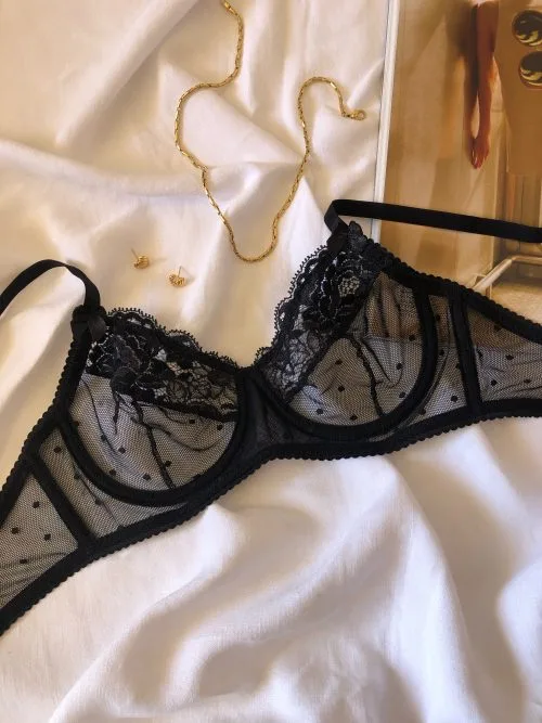 Soutien gorge à armatures Fleurs du soir