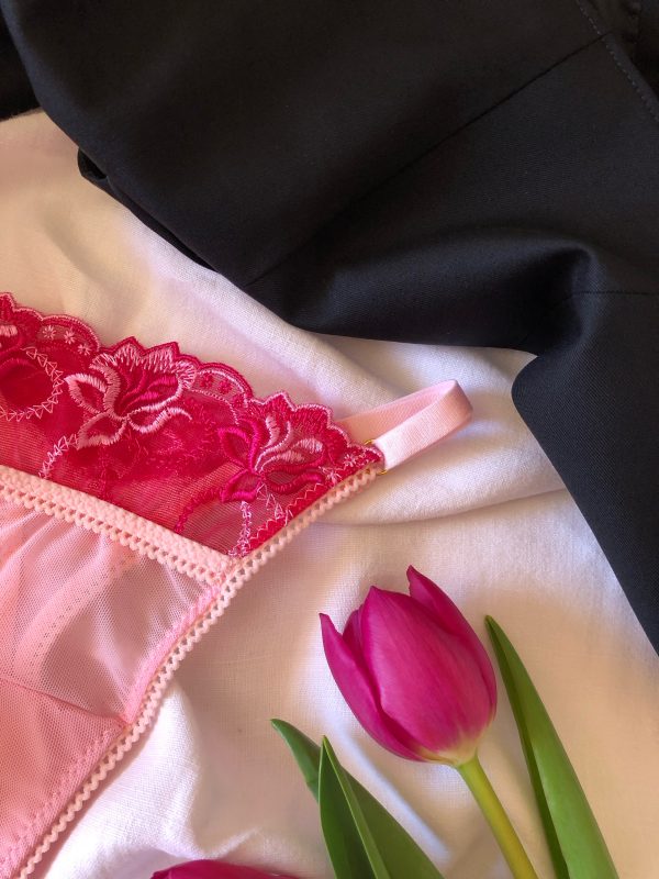String Aurore details